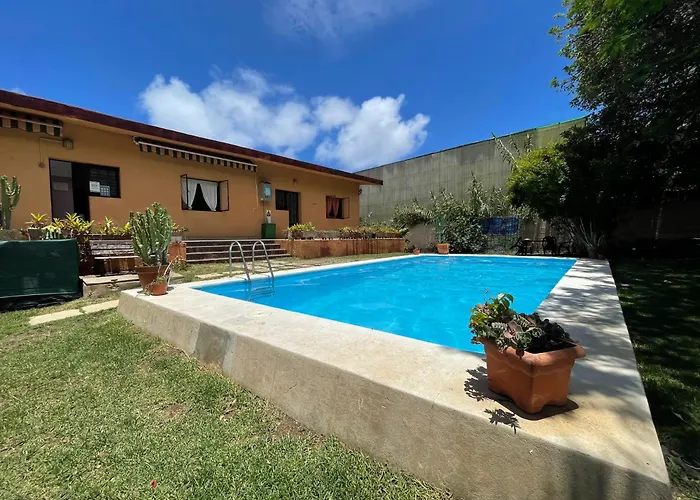 Lagarto Tenerife Guest house Valle de Guerra